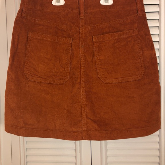 Old Navy pumpkin color corduroy mini skirt size 8 - Picture 3 of 3